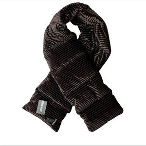New Steve Madden Velvet Effect Ribbed Puffy Scarf Brown, women accessories…